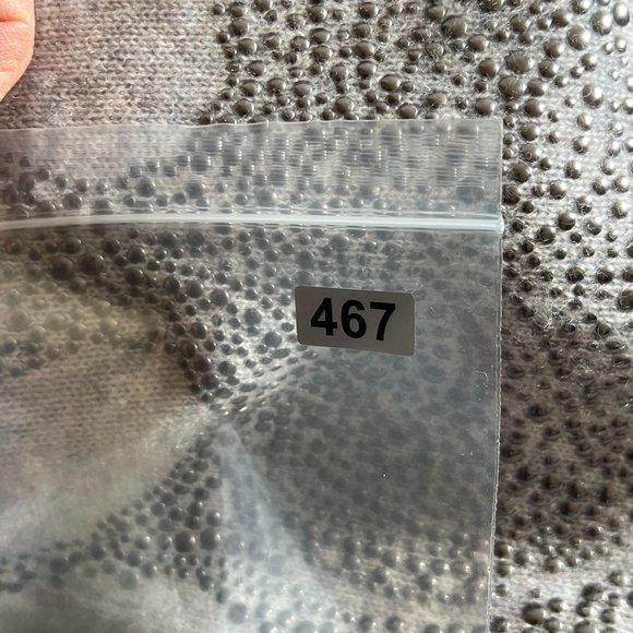 27 Miles Malibu 100% Cashmere Heathered Cream‎ Sweater Skull studs thumb holes S - Picture 14 of 14